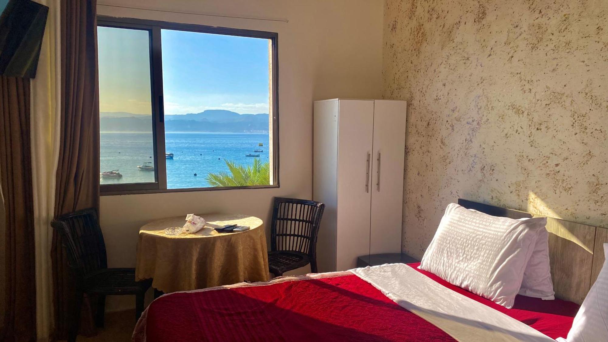 Al-Amer Beach Hotel Акаба Екстериор снимка
