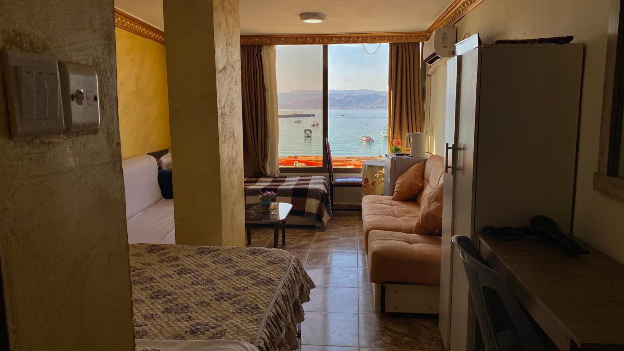Al-Amer Beach Hotel Акаба Екстериор снимка