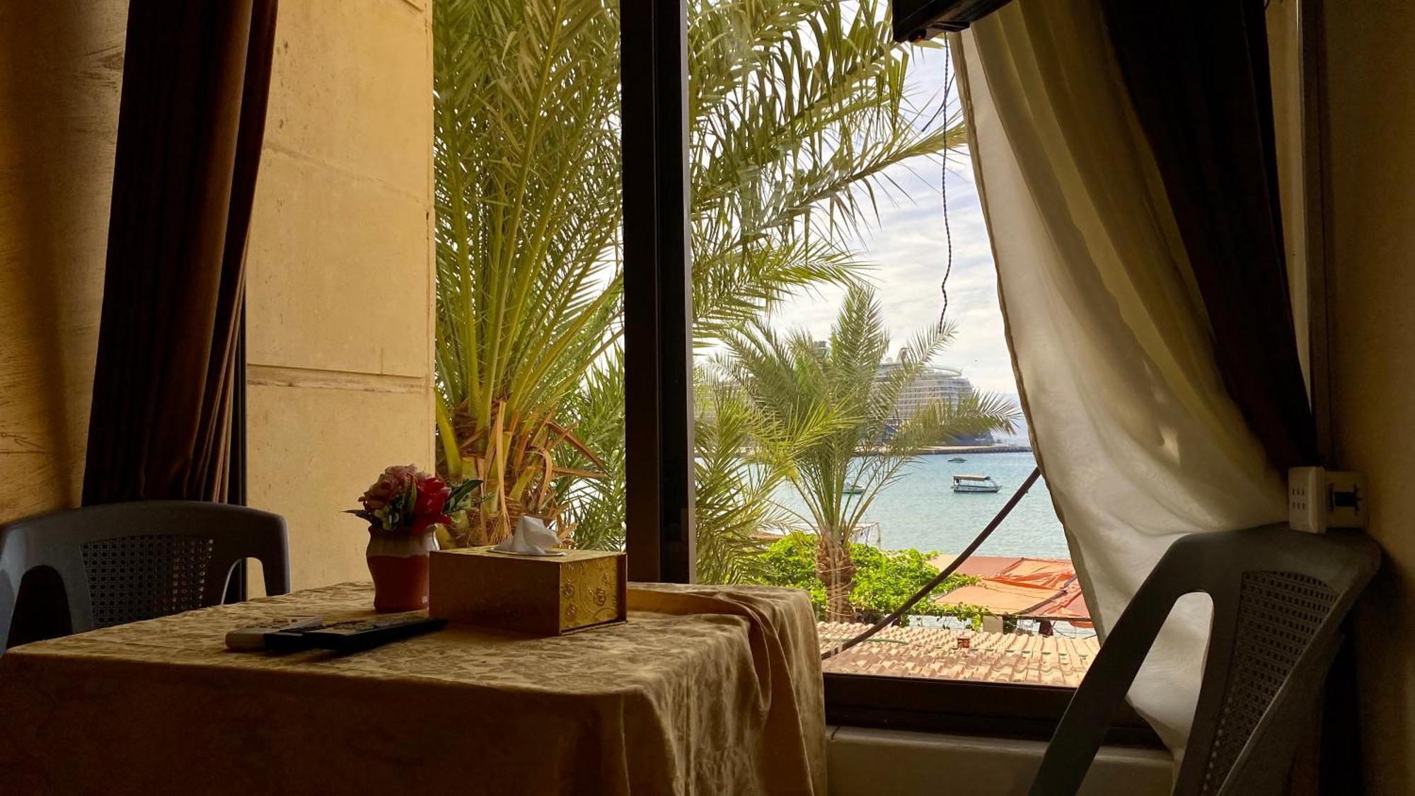 Al-Amer Beach Hotel Акаба Екстериор снимка