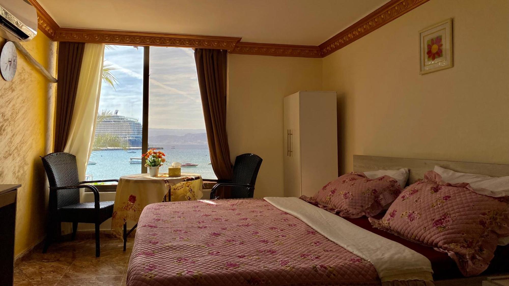 Al-Amer Beach Hotel Акаба Екстериор снимка
