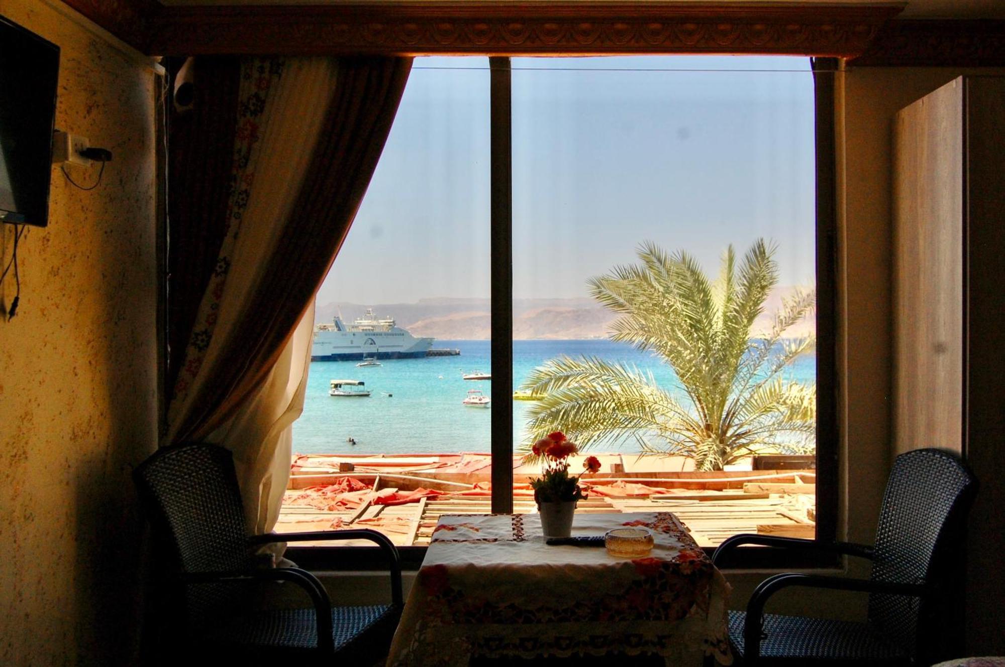 Al-Amer Beach Hotel Акаба Екстериор снимка