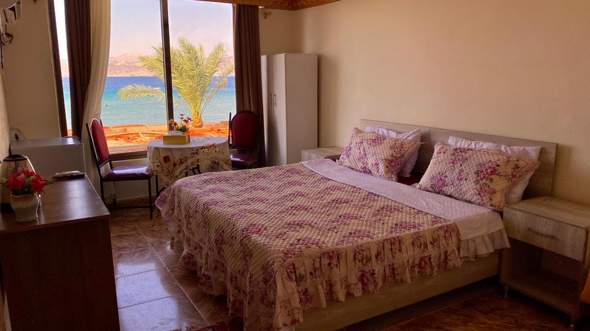 Al-Amer Beach Hotel Акаба Екстериор снимка